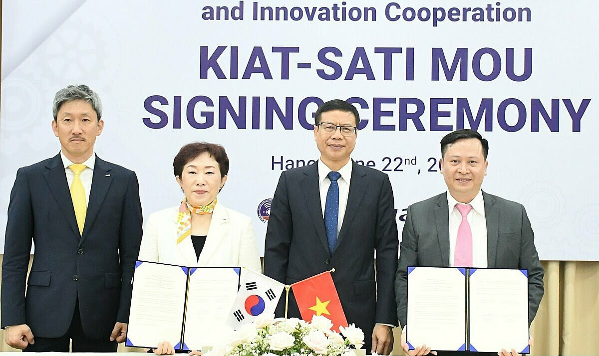 Vietnam And South Korea Cooperate In Technology Transfer And Innovation