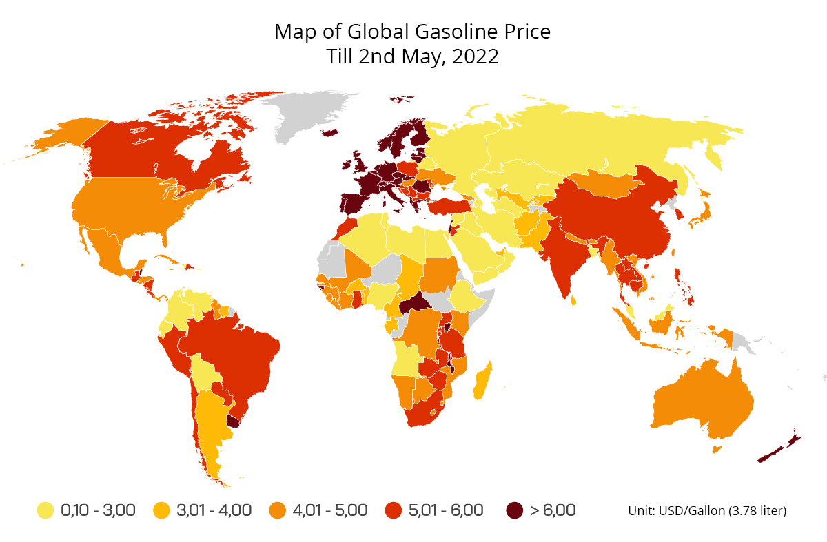 Global Gasoline Price Storm Map. Graphics: Tien Thanh VnExpress