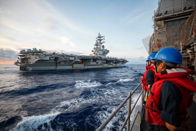 The US aircraft carrier USS Ronald Reagan operating in the South China Sea on June 17th. Photo: US Navy
