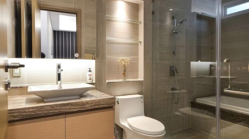 Phòng ngủ master căn hộ Sarina Sala full nội thất Sala Đại Quang Minh | Master bedroom of Sarina Sala apartment fully furnished Sala township