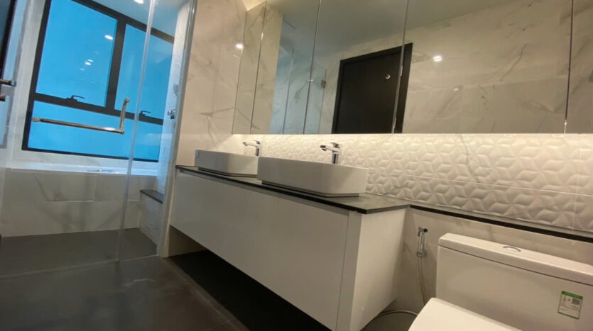 Bếp căn hộ 4PN cho thuê Feliz en Vista 181m2 căn góc tháp Altaz | Kitchen of 4-bedroom rental apartment at Feliz en Vista 181sqm corner unit Altaz tower