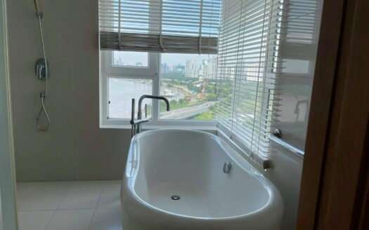 125sqm, 2-Bedroom Fully Furnished Apartment with Landmark 81 & River View for Rent at Brilliant Tower 4, Diamond Island, Bình Trưng Tây Ward, Thu Duc City, HCMC