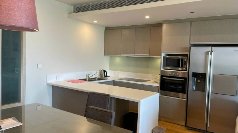 Bếp đảo Diamond Island Brilliant Tower 4 cao cấp | Island kitchen of Diamond Island Brilliant Tower 4 premium