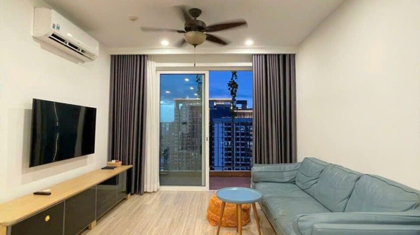 Bếp căn hộ Vista Verde Tower 2 đầy đủ nội thất | Kitchen of Vista Verde Tower 2 apartment fully furnished