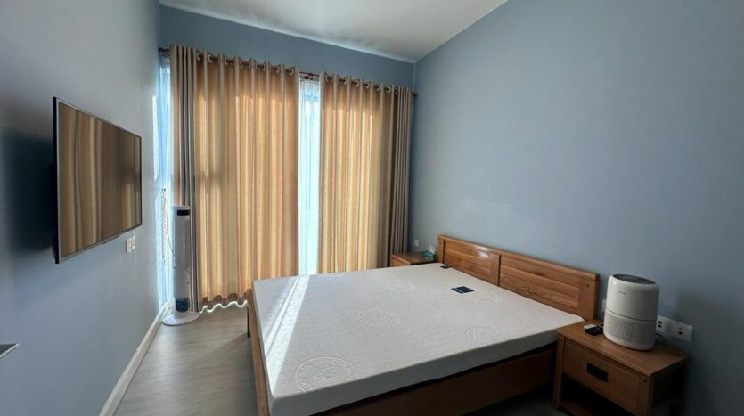 Ban công căn hộ 1 phòng ngủ Gateway Thảo Điền view Landmark 81 | Balcony of 1-bedroom Gateway Thảo Điền apartment with Landmark 81 view