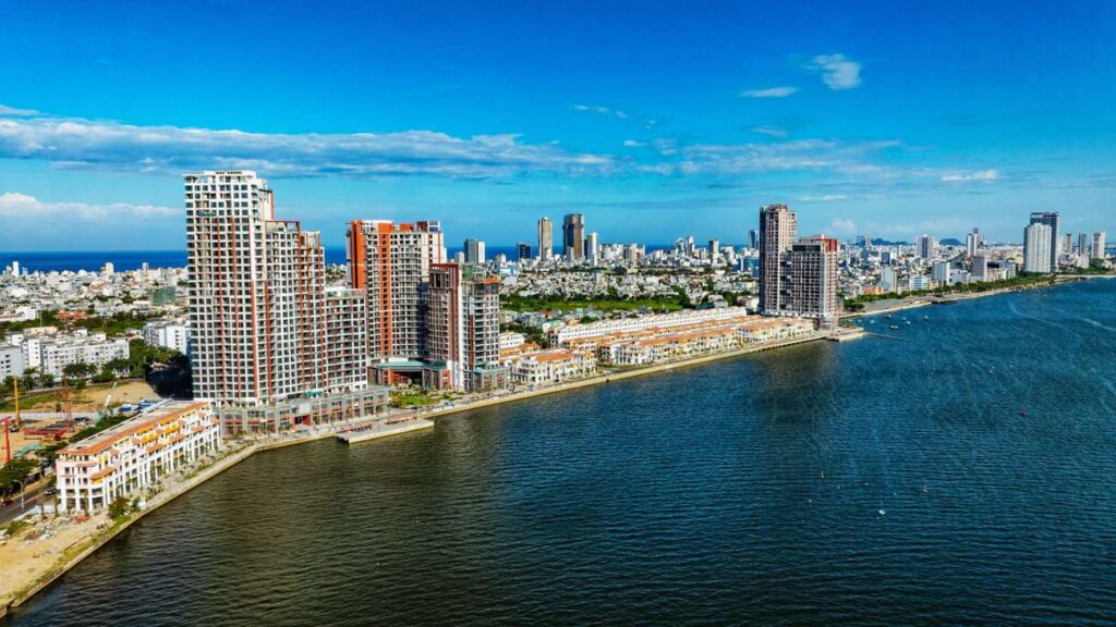 Ảnh thực tế flycam tiến độ Sun Symphony 5 — Sun Symphony Residence 5 ven sông Hàn Đà Nẵng | Sun Symphony 5 actual drone construction progress — Sun Symphony Residence 5 riverside Han River Da Nang