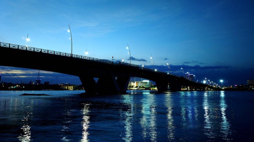 Thu Thiem 2 bridge to District 1
