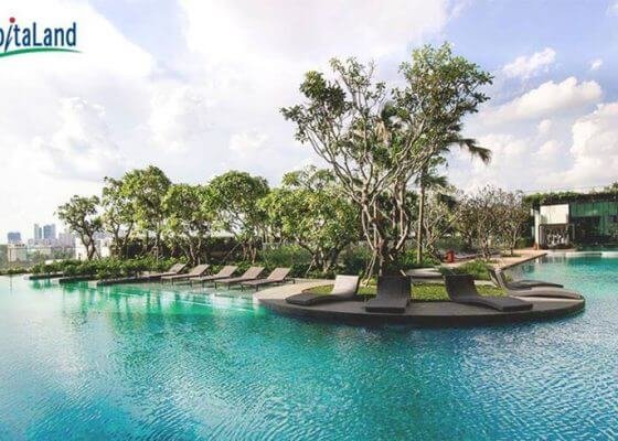 Hồ bơi tràn bờ chuẩn resort tại Vista Verde | Resort-style infinity pool at Vista Verde