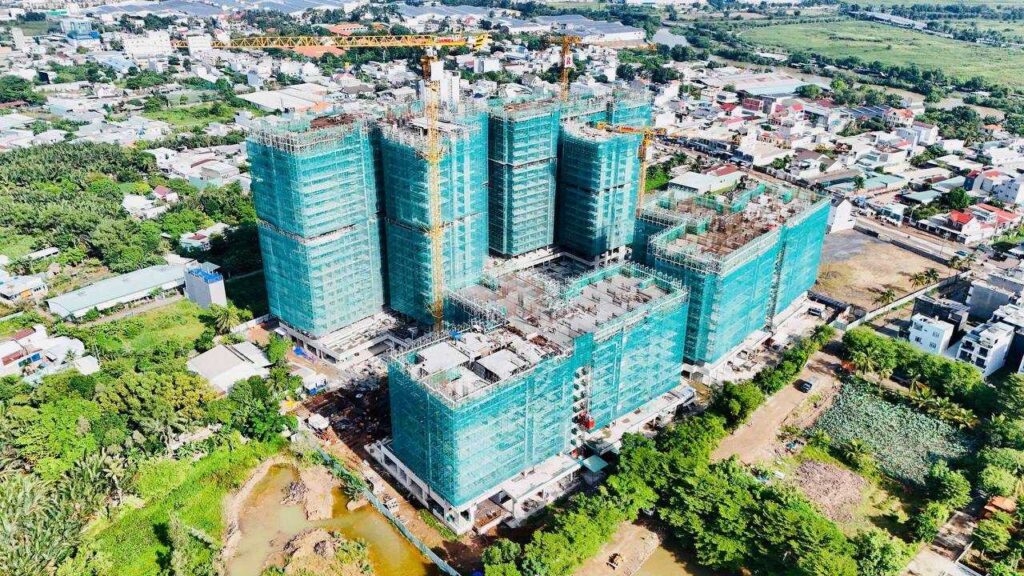 Elysian nhìn từ trên cao về hướng khu Đông TP.HCM | Elysian seen from above towards eastern Ho Chi Minh City