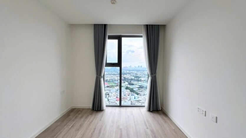 Urban Green Tháp A — căn hộ 75m² 2PN nội thất cơ bản có rèm cho thuê (ảnh 9) | Urban Green Tower A — 75sqm 2BR basic furnished apartment for rent (photo 9)