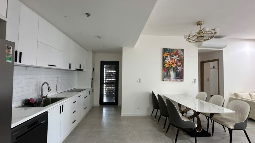 Antonia Phú Mỹ Hưng — căn hộ 107m² 3PN full nội thất cho thuê (ảnh 9) | Antonia Phú Mỹ Hưng — 107sqm 3BR fully furnished apartment for rent (photo 9)