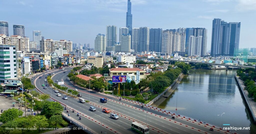 Canal-side highway and skyline in Ho Chi Minh City | Đại lộ ven kênh và đường chân trời TP.HCM
