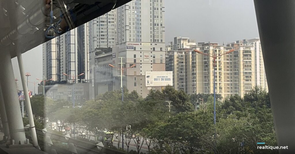 Ho Chi Minh City high-rises seen from the elevated metro line | Cao ốc TP.HCM nhìn từ tuyến metro trên cao