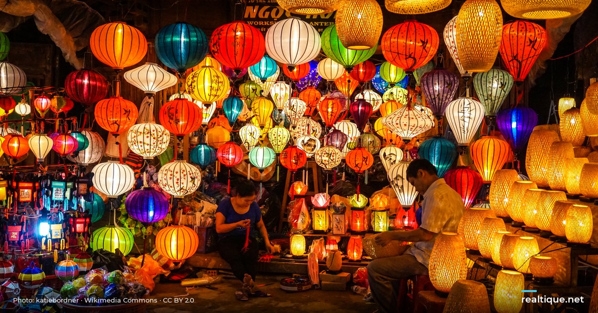 Lanterns in Hoi An ancient town